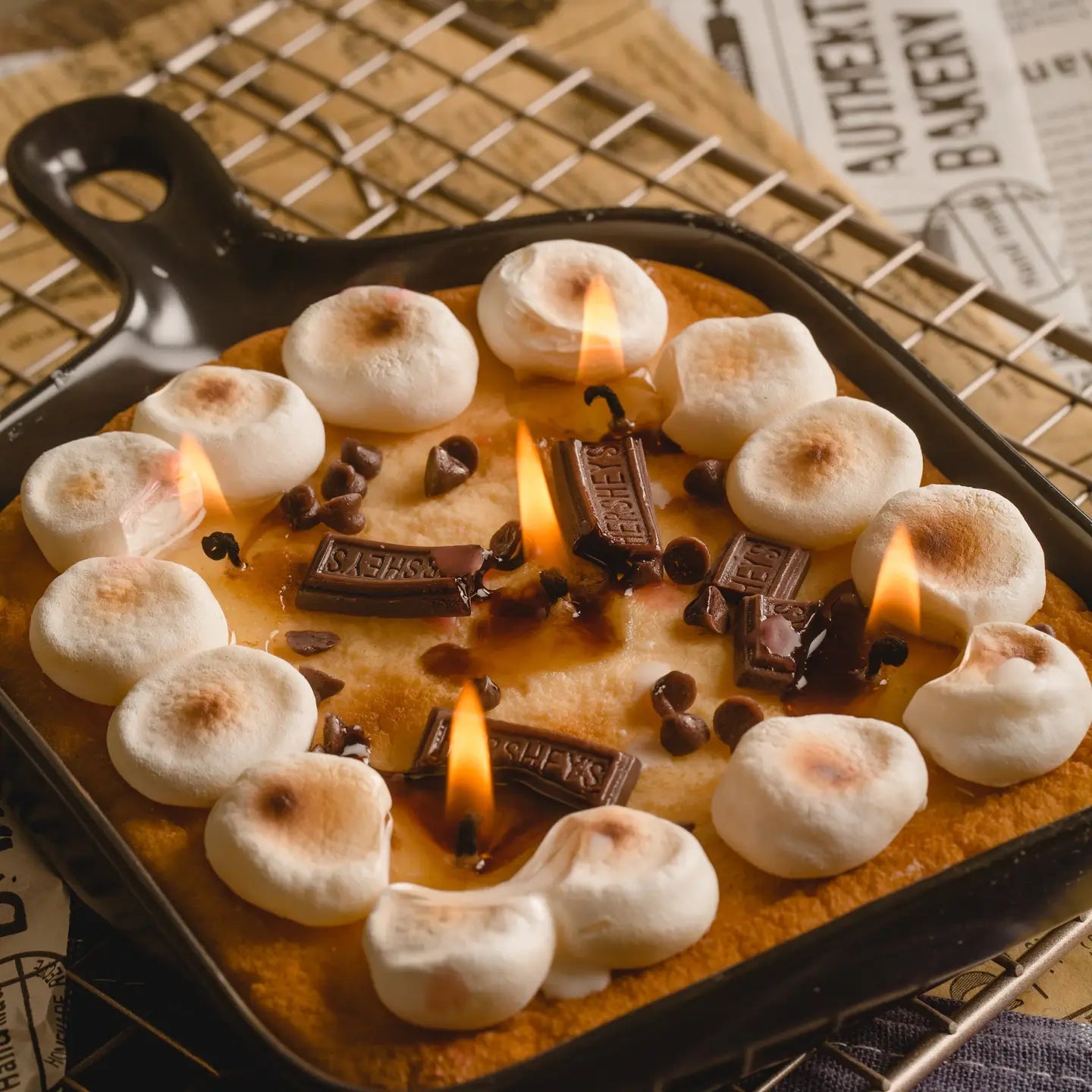 Chokolade og Marshmallow Skillet S'more Candle