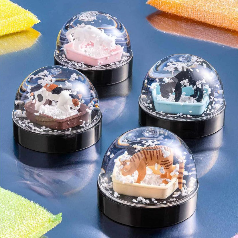 Clever Idiots Inc. Cat Litter Snow Globe 1Pc Random Blind Box